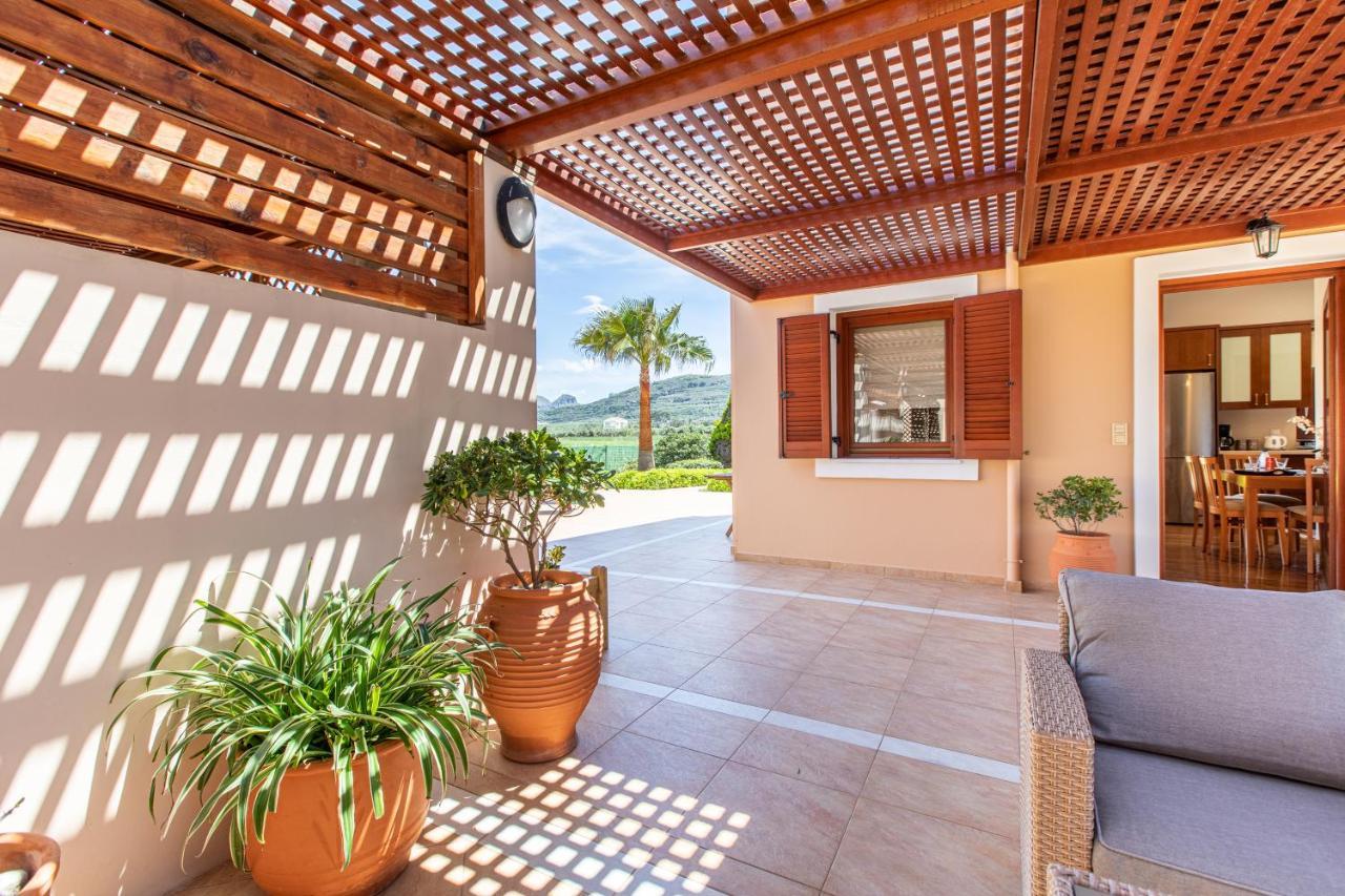 Villa Gold Crest In Drapanias Beach, Nopigia